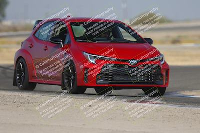 media/Sep-20-2025-Extreme Speed (Sat) [[1fcc23683c]]/Orange (Mid Intermediate)/Session 1 (Sunset)/